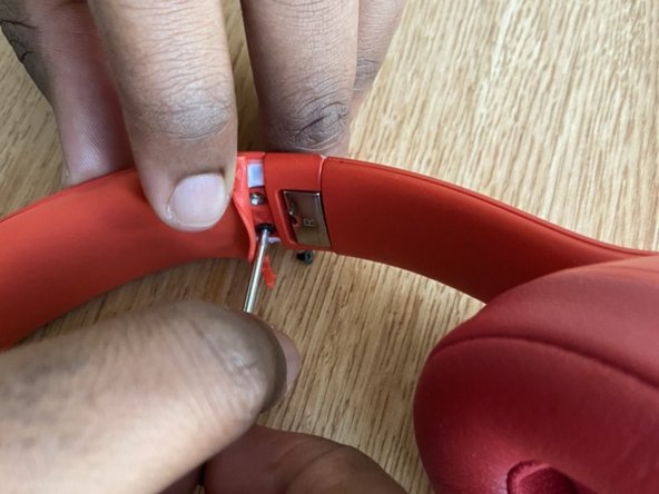 Beats Solo 3 Headband Replacement: crwdns2935265:03crwdnd2935265:03crwdnd2935265:03crwdne2935265:0