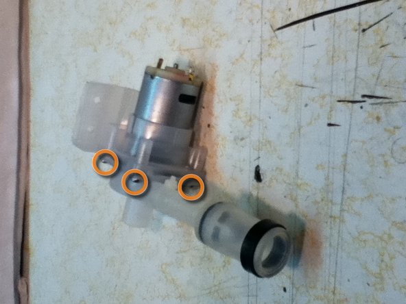 Keurig K75 Water Pump Replacement: crwdns2935265:04crwdnd2935265:02crwdnd2935265:02crwdne2935265:0