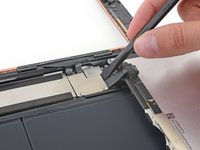 iPad 5 LTE Logic Board Replacement