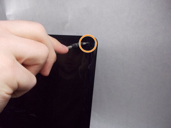 Toshiba Satellite L505D-GS6000 Screen Replacement, Screen: crwdns2935265:03crwdnd2935265:03crwdnd2935265:03crwdne2935265:0