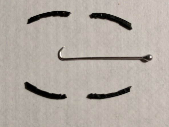 Motorola Moto 360 Case Locking Fastener Replacement: crwdns2935265:05crwdnd2935265:02crwdnd2935265:02crwdne2935265:0