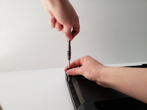 Sony Vaio VPCF115FM Back Panel Assembly Replacement, Back Panel Assembly: crwdns2935265:08crwdnd2935265:02crwdnd2935265:02crwdne2935265:0