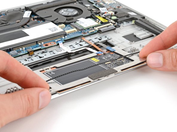 HP EliteBook 840 Aero G8 Touchpad Replacement, Remove the touchpad: crwdns2935265:014crwdnd2935265:02crwdnd2935265:03crwdne2935265:0