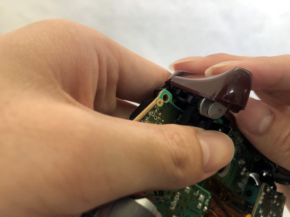 Xbox One Wireless Controller Model 1708 Trigger Caps Replacement: step 8, image 3 of 3