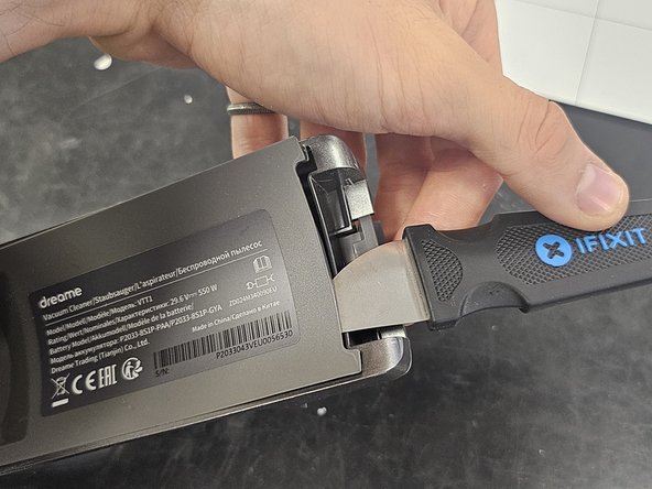 Dreame T30: Teardown, Remove the inner lid: crwdns2935265:04crwdnd2935265:03crwdnd2935265:03crwdne2935265:0