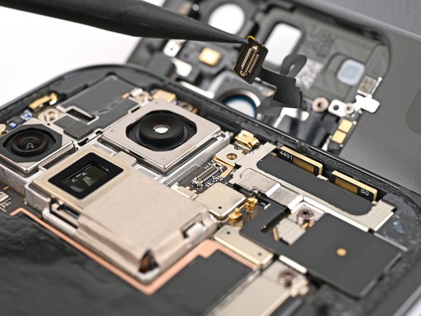 Google Pixel 9 Pro Fold Back Cover Replacement