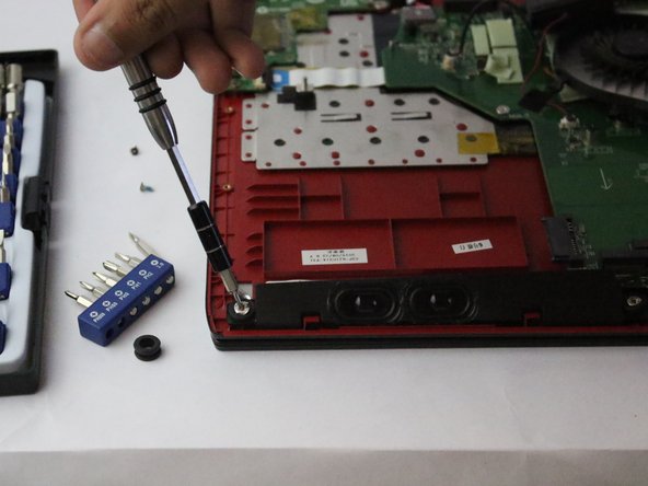 MSI GE62 Apache Pro 004 Speakers Replacement, Speakers: crwdns2935265:04crwdnd2935265:03crwdnd2935265:03crwdne2935265:0