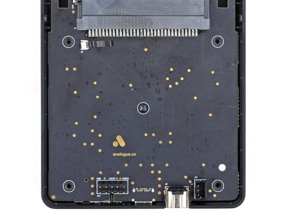 Analogue Pocket Buttons Replacement, Unfasten the main board: 步骤 14 中的图像 2，2