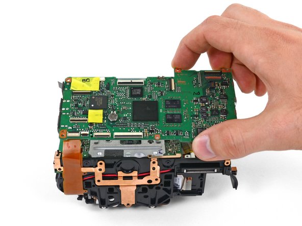 Identifying Major Electronic Components, Motherboard: crwdns2935265:09crwdnd2935265:03crwdnd2935265:03crwdne2935265:0