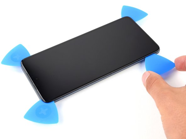 Motorola Edge (2022) Display Replacement: crwdns2935265:036crwdnd2935265:03crwdnd2935265:03crwdne2935265:0