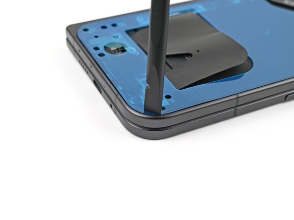 Google Pixel 9 Pro Fold Lower Board Replacement