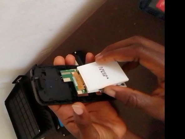 Itel 2163 Disassembly, The Motherboard in view: crwdns2935265:05crwdnd2935265:02crwdnd2935265:03crwdne2935265:0