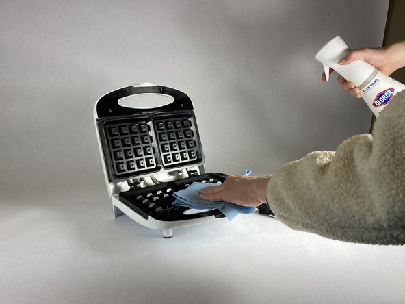 Kitchen Gourmet Waffle Maker Release Latch Spring Replacement: step 3, image 3 of 3