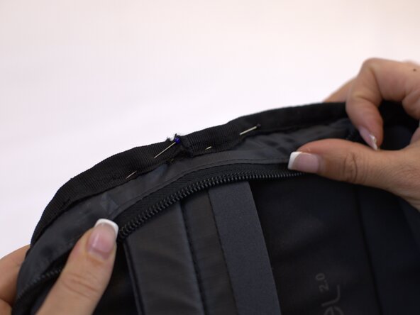 How to fix a Detached Backpack Strap, Reinforce the stitch: crwdns2935265:06crwdnd2935265:02crwdnd2935265:03crwdne2935265:0