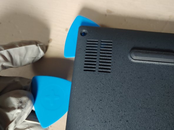 Asus VivoBook F1502ZA-SB33 Back Cover Replacement, Remove cover: crwdns2935265:03crwdnd2935265:02crwdnd2935265:03crwdne2935265:0