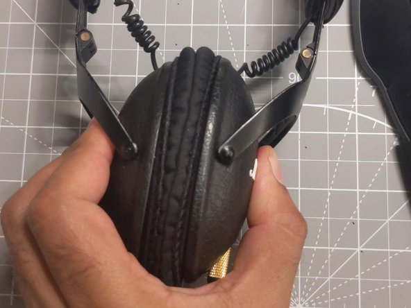 Marshall monitor pads replacement: crwdns2935265:03crwdnd2935265:03crwdnd2935265:03crwdne2935265:0