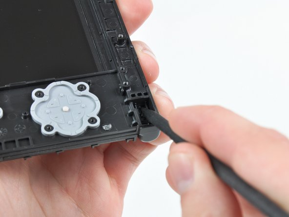 Nintendo DSi Upper LCD/Speakers Replacement: crwdns2935265:022crwdnd2935265:02crwdnd2935265:02crwdne2935265:0