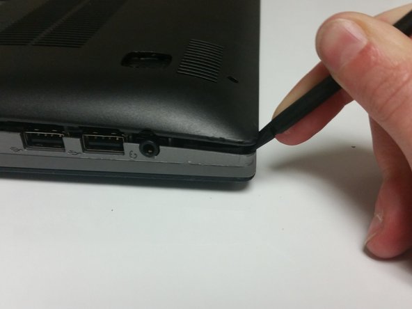 Lenovo IdeaPad P400 Touch Battery Replacement: crwdns2935265:012crwdnd2935265:02crwdnd2935265:03crwdne2935265:0