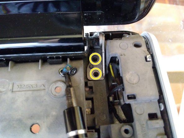 Desmontaje de laptop HP Pavilion dv4-2040us: crwdns2935265:014crwdnd2935265:03crwdnd2935265:03crwdne2935265:0