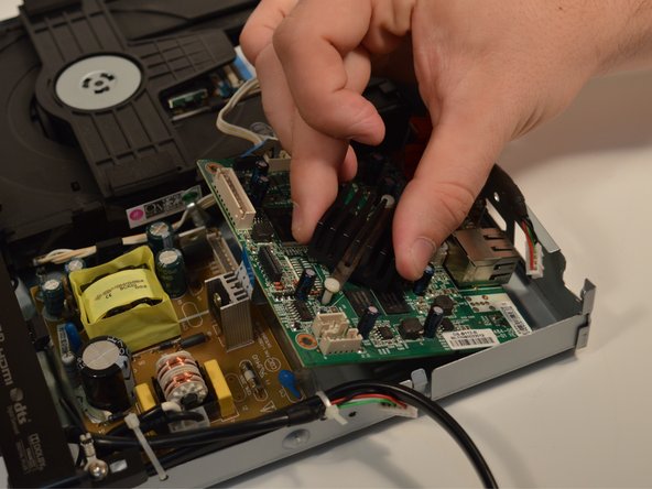 Dynex DX-WBRDVD1 Motherboard Replacement: crwdns2935265:017crwdnd2935265:02crwdnd2935265:03crwdne2935265:0