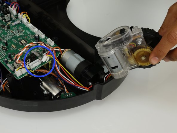 bObsweep Robotic Vacuum Cleaner Left or Right Wheel Replacement: шаг 11, изображение 3 из 3