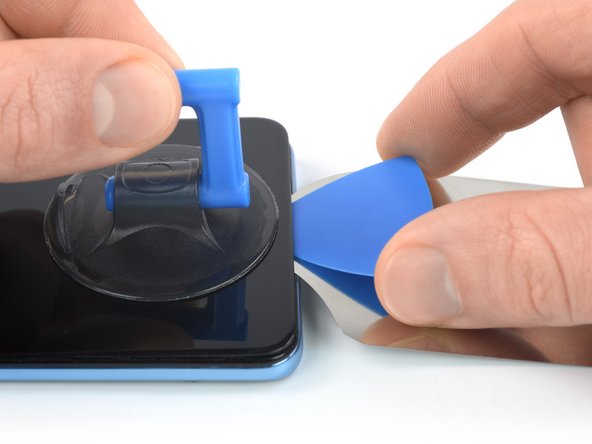 OnePlus 9 5G Screen Replacement, Insert an opening pick: step 35, image 2 of 2