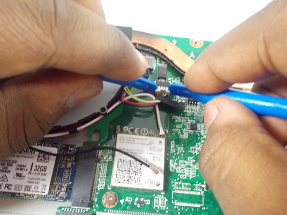 Acer Chromebook 15 CB5-571-C09S Fan Replacement: crwdns2935265:07crwdnd2935265:02crwdnd2935265:02crwdne2935265:0