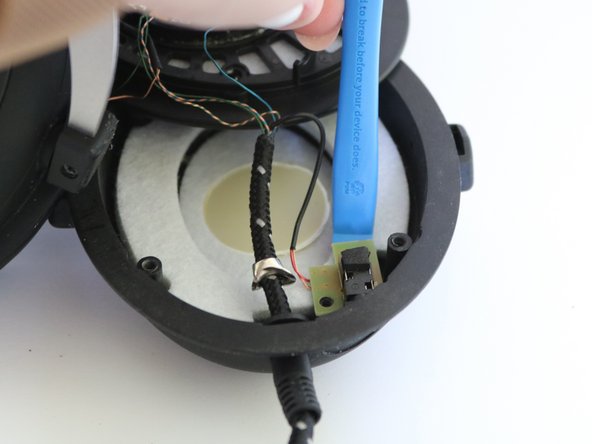 Kingston HyperX CloudX Connection Cable Replacement: crwdns2935265:03crwdnd2935265:02crwdnd2935265:02crwdne2935265:0