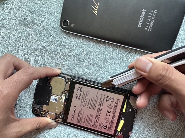 Alcatel One Touch Idol 3 Battery Replacement: stap 0, afbeelding 2 van 3