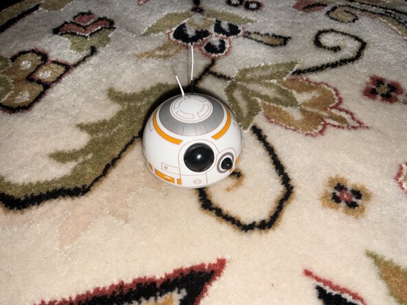 Disassembling sphero BB-8 (2015) Head, Head contributing to main drive assembly: step 1, image 2 of 3