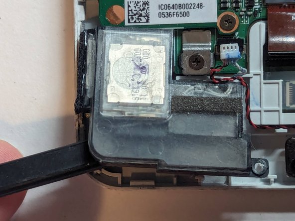 Acer Iconia W510 Speaker Replacement, Remove the Right Speaker: crwdns2935265:014crwdnd2935265:02crwdnd2935265:03crwdne2935265:0