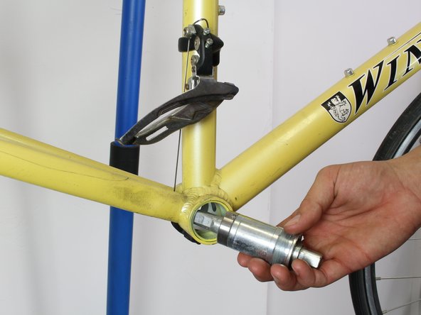 Windsor Willow Bottom Bracket Replacement: crwdns2935265:017crwdnd2935265:02crwdnd2935265:02crwdne2935265:0