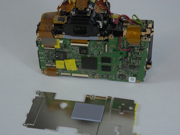 Nikon D610 Autofocus Drive Motor Replacement, Motherboard: crwdns2935265:09crwdnd2935265:02crwdnd2935265:02crwdne2935265:0