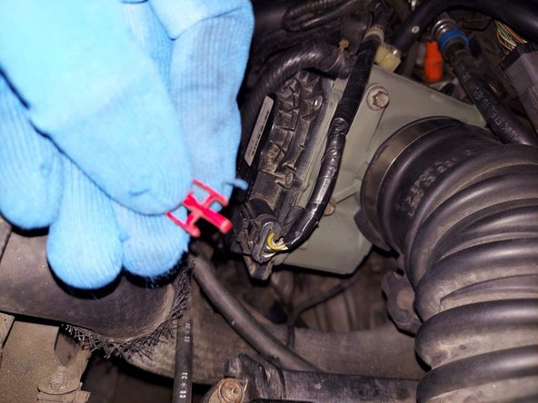 2005 Mazda 6 Electronic Throttle Body Replacement: crwdns2935265:012crwdnd2935265:02crwdnd2935265:03crwdne2935265:0