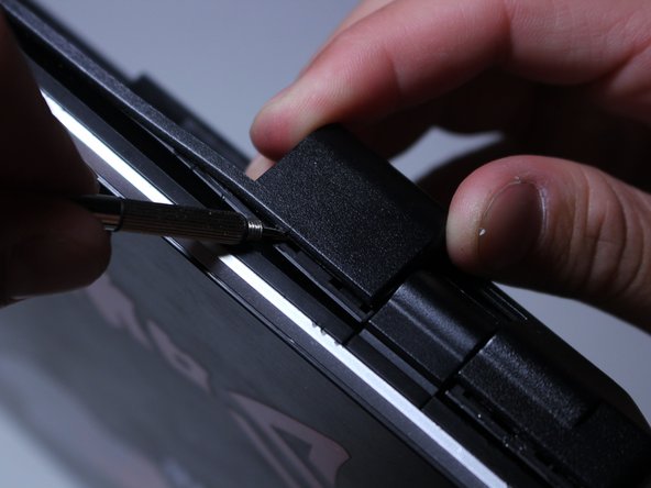 How to Replace the Wi-Fi Card for a Samsung NP300V5A-A08US Laptop: crwdns2935265:015crwdnd2935265:03crwdnd2935265:03crwdne2935265:0