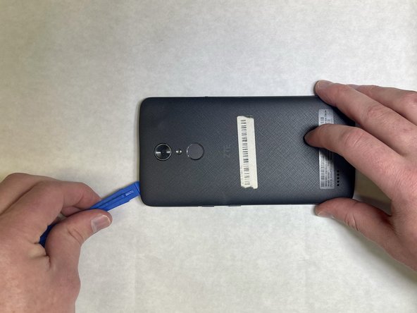 ZTE Max XL Rear-Facing Camera Replacement: crwdns2935265:03crwdnd2935265:02crwdnd2935265:03crwdne2935265:0