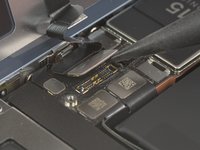 iPhone 14 Battery Replacement