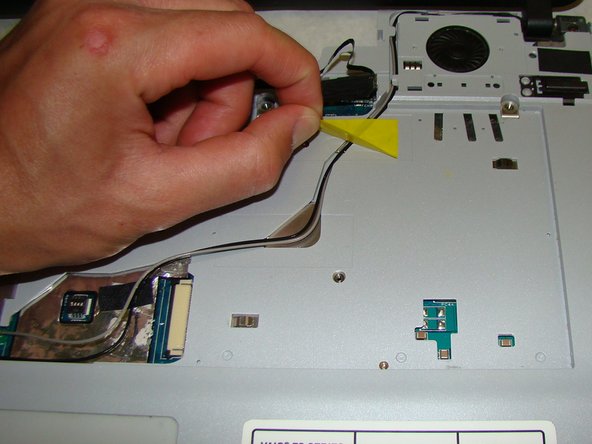 Sony Vaio VGN-FS640 LCD Screen Replacement: crwdns2935265:022crwdnd2935265:02crwdnd2935265:02crwdne2935265:0
