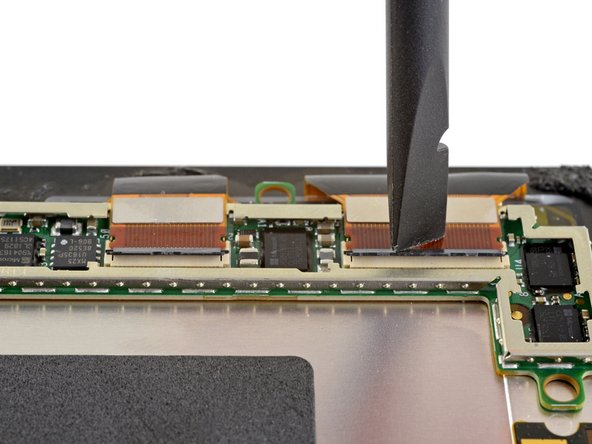 Microsoft Surface Pro 6 Screen Replacement, Disconnect the display board: crwdns2935265:023crwdnd2935265:03crwdnd2935265:03crwdne2935265:0