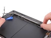 iPad 7 Logic Board Replacement