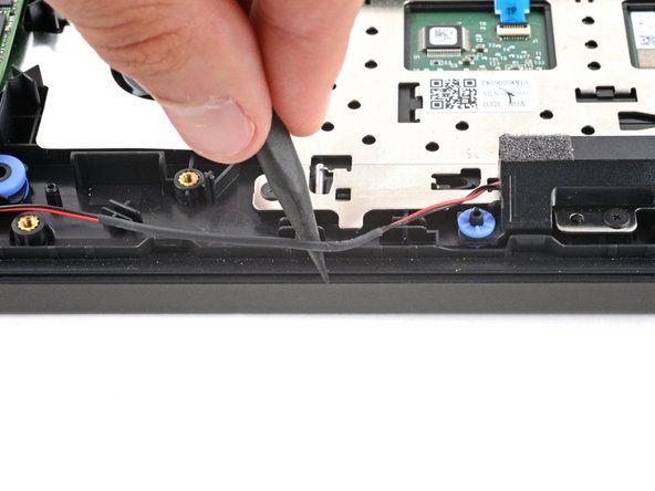 Lenovo Legion Y7000P Speakers Replacement: crwdns2935265:020crwdnd2935265:02crwdnd2935265:02crwdne2935265:0