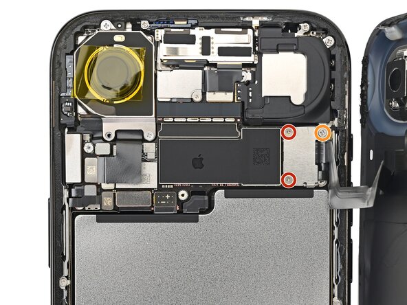 iPhone Air Back Glass Replacement, Remove the right connector cover: crwdns2935265:019crwdnd2935265:01crwdnd2935265:02crwdne2935265:0