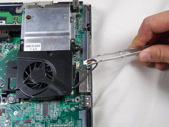 HP Pavilion dv1000 Fan Replacement: crwdns2935265:024crwdnd2935265:02crwdnd2935265:02crwdne2935265:0