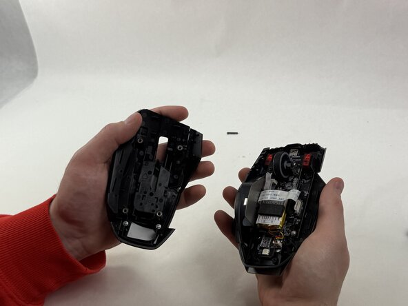 ASUS ROG Spatha X Switch Replacement: crwdns2935265:02crwdnd2935265:02crwdnd2935265:02crwdne2935265:0