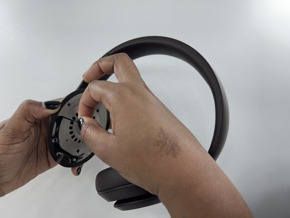 Beats Studio Pro Earpad Replacement: crwdns2935265:03crwdnd2935265:03crwdnd2935265:03crwdne2935265:0