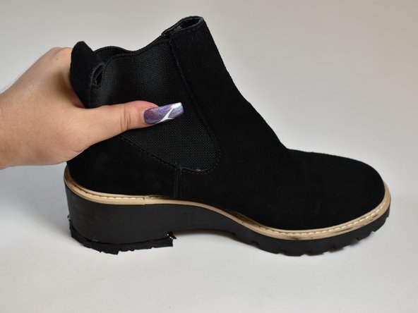 How to Replace a Worn Boot Heel: crwdns2935265:07crwdnd2935265:02crwdnd2935265:02crwdne2935265:0