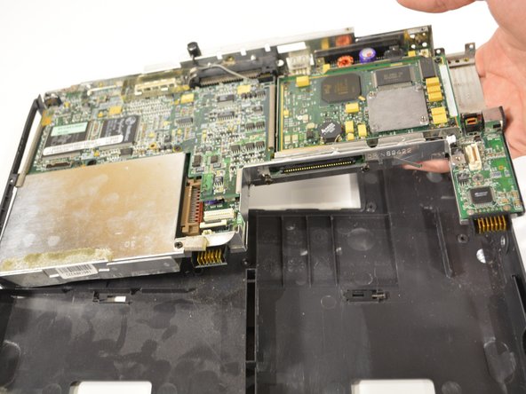 Dell Latitude CP Teardown, System Board Assembly: crwdns2935265:022crwdnd2935265:02crwdnd2935265:03crwdne2935265:0