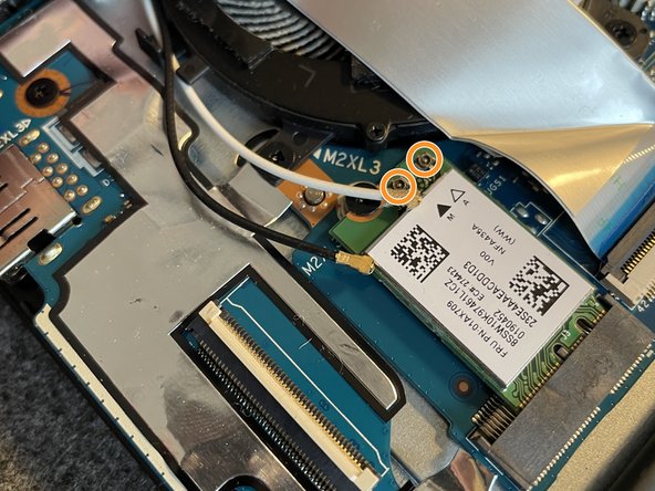 Lenovo Ideapad C340-API or Flex 14-API webcam repair, Unplug the Wi-Fi card: crwdns2935265:06crwdnd2935265:02crwdnd2935265:03crwdne2935265:0