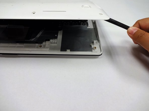 ASUS K200MA-DS01T Back Panel Removal: step 4, image 3 of 3