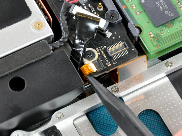 MacBook Pro 15" Unibody Late 2008 and Early 2009 Logic Board Replacement: crwdns2935265:011crwdnd2935265:02crwdnd2935265:02crwdne2935265:0